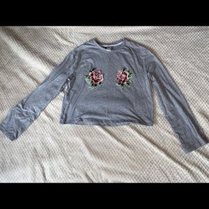 Gray Long Sleeve Shirt with Flower Embroidery